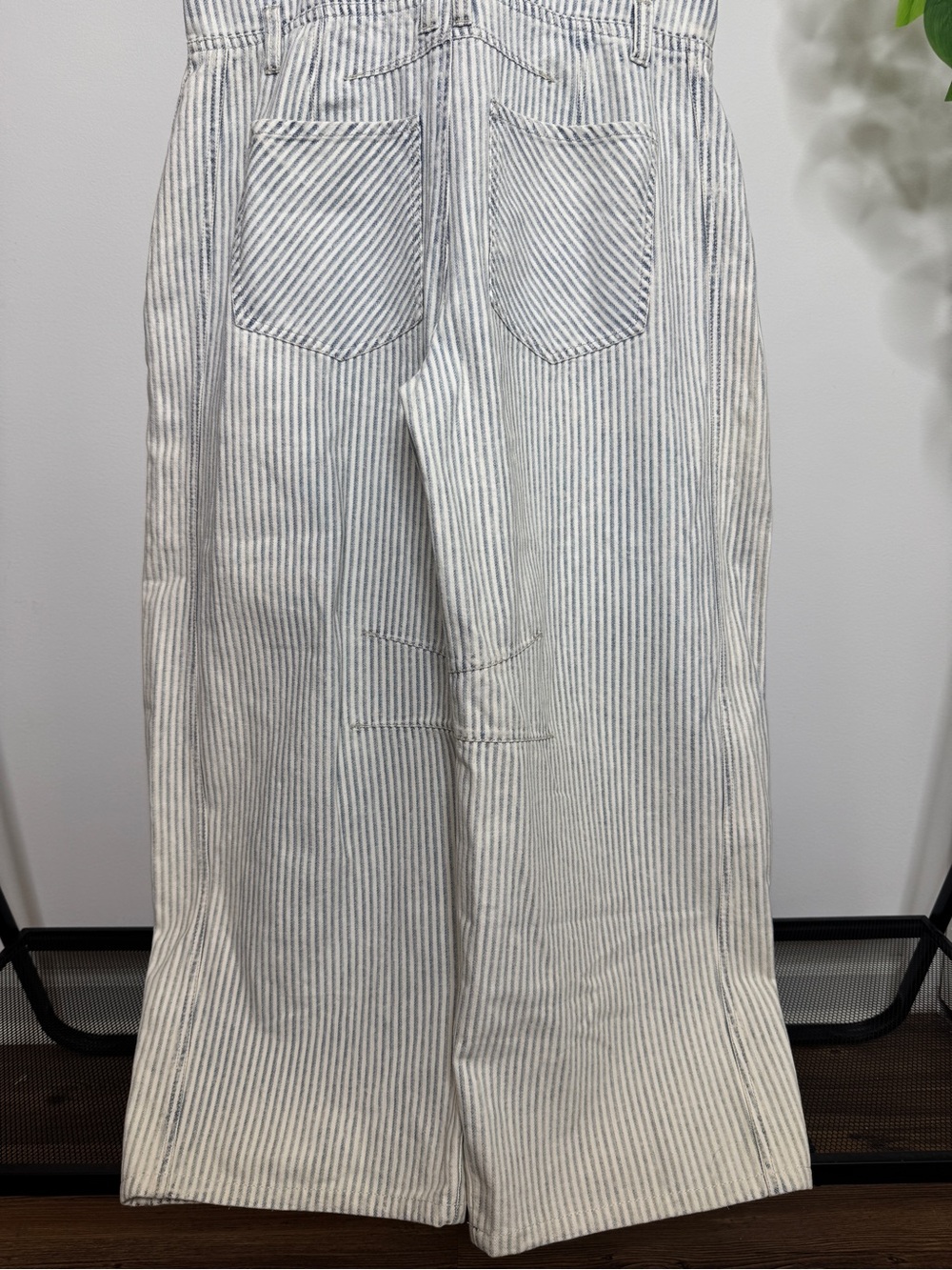 Free People We The Free Good Luck Striped Barrel Leg Overalls size S Small - Picture 7 of 12